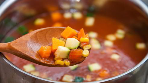 легкий куриный суп с овощами