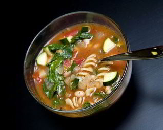 Минестроне с песто