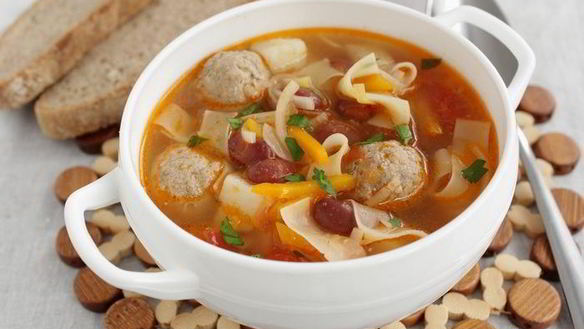 Рецепт Наваристого супа с фрикадельками и овощами