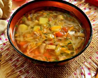 Овощной суп с грибами