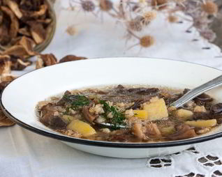 Овощной суп с вешенками