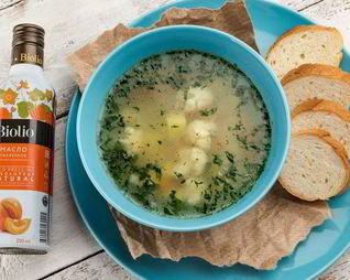 Овощной суп с зеленым горошком