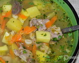 Рассольник с куриными потрошками