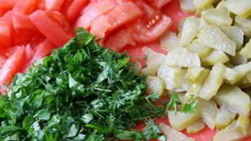 рассольник с перловкой в мультиварке