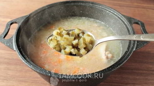 рассольник с рисом и крапивой