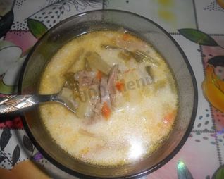 Рассольник с рисом и языком