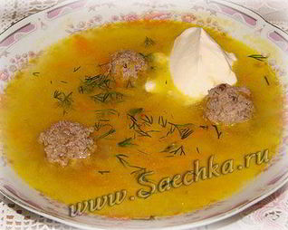 Щи из квашеной капусты с фрикадельками