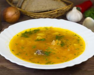 Щи из квашеной капусты с говядиной