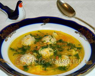 Щи с фрикадельками