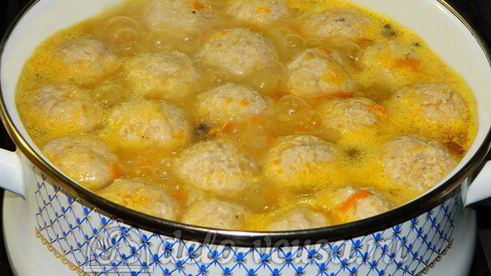 щи с фрикадельками