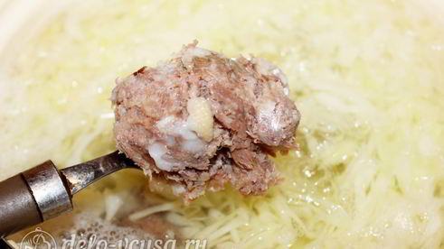 щи с тушенкой