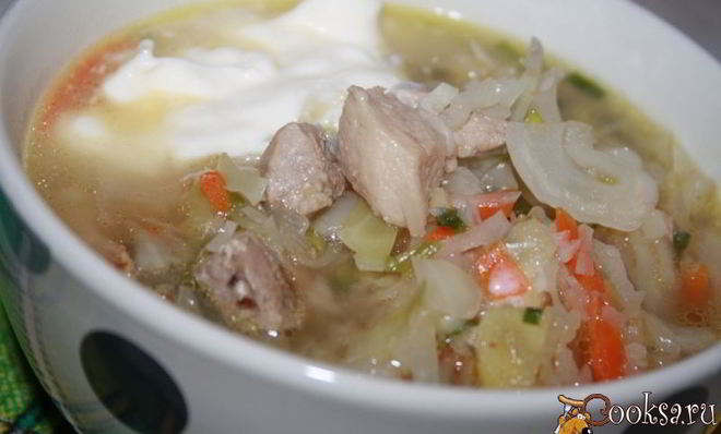 Щи со свежей капустой и свиной грудинкой