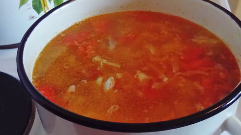 щи со свиными ребрышками