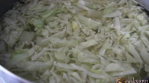 зеленые летние щи со сметаной