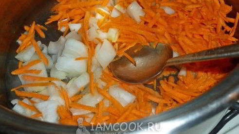 солянка овощная с маринованными подосиновиками