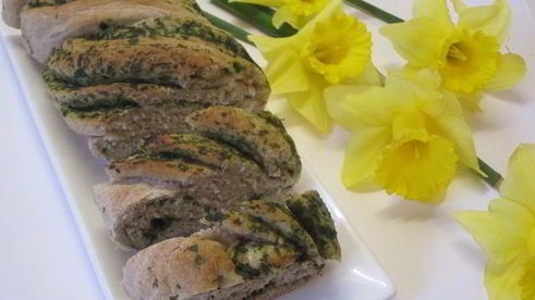 суп грибной с весенним хлебом