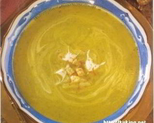 Суп из цуккини с карри