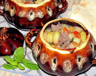 Суп пити в горшочке