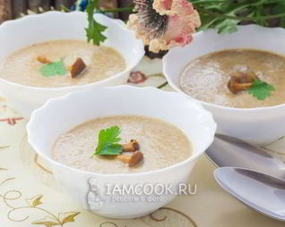Суп-пюре грибной со сливками