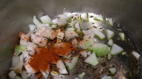 суп-пюре из чечевицы и нута с помидорами