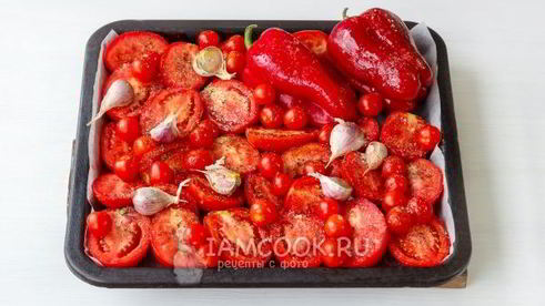 суп-пюре из печеных томатов