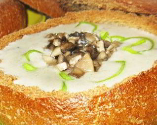 Суп пюре из шампиньонов в хлебе