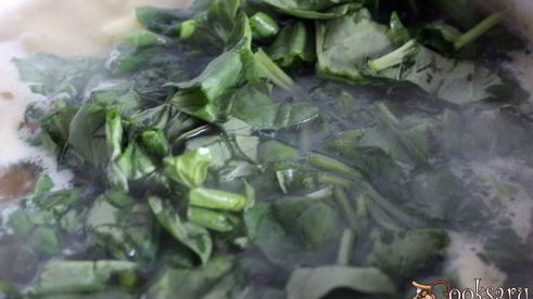 суп с семгой и шпинатом