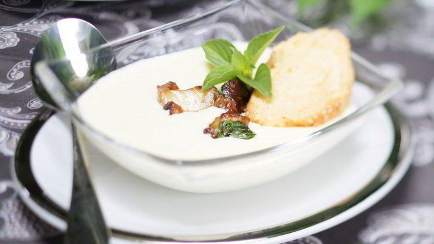 Рецепт сырного супа с белыми грибами