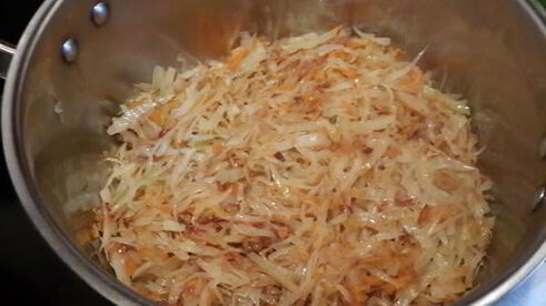 сырный суп с капустой и фаршем