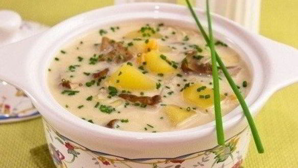 Рецепт Сырного супа с картофелем и белыми грибами