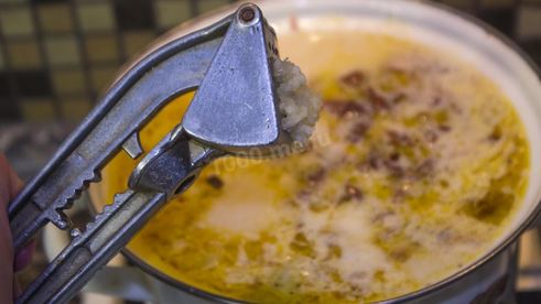 сырный суп с копченой курицей