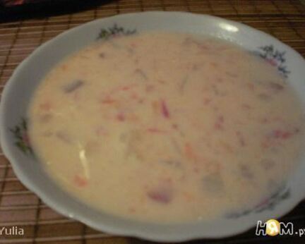 Сырный суп с курицей и помидорами