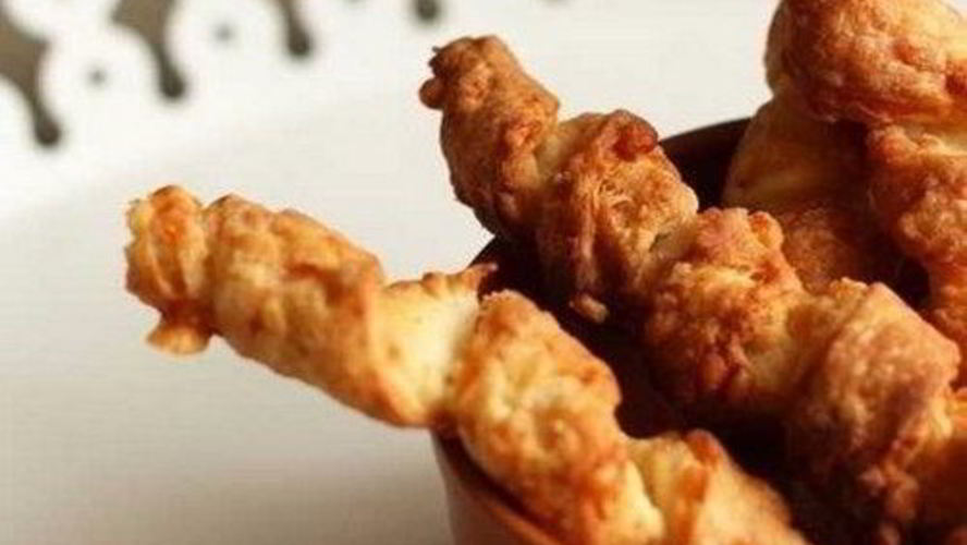 Рецепт сырных завитков к супу