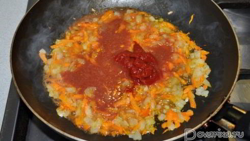 томатный суп с фрикадельками и фасолью