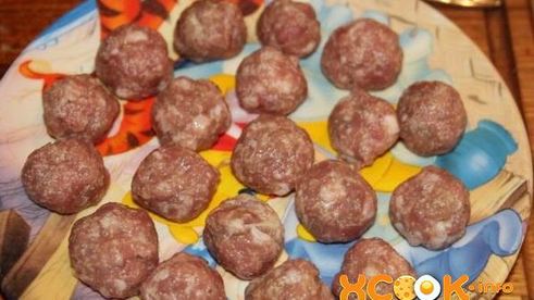 томатный суп с фрикадельками