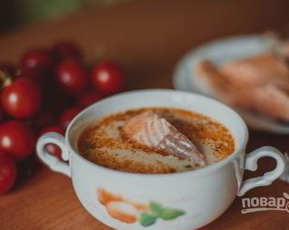 Сливочная уха из семги