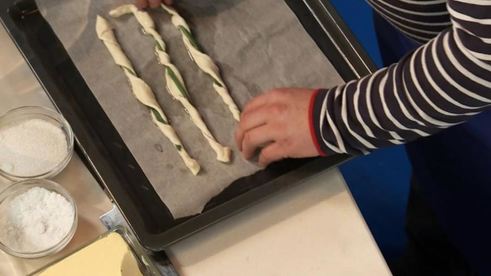 уха из стерляди с копченой форелью