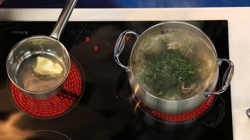 уха из стерляди с копченой форелью