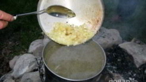 уха на природе