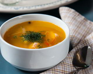 Уха по-боярски с семгой