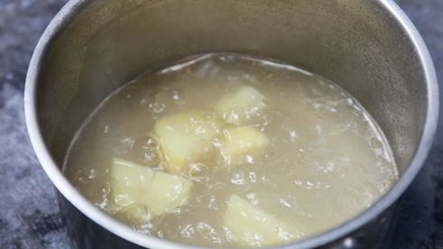 уха по-боярски с семгой