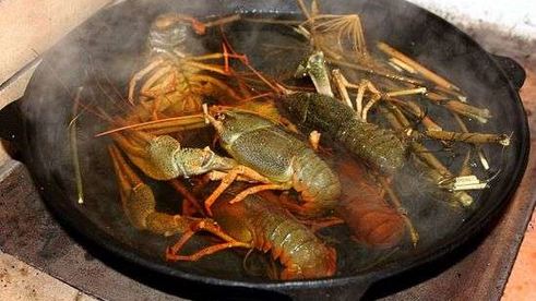 уха с речной рыбы