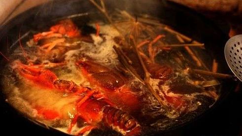 уха с речной рыбы