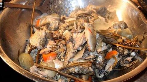 уха с речной рыбы