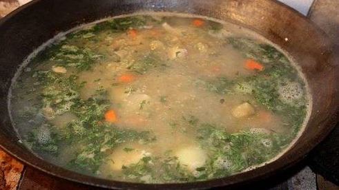 уха с речной рыбы