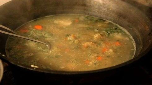 уха с речной рыбы