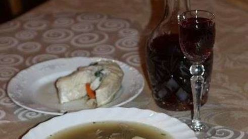 уха с речной рыбы