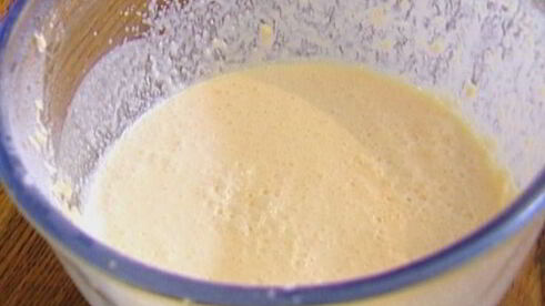 блинчики с творогом, пряностями и кедровыми орехами