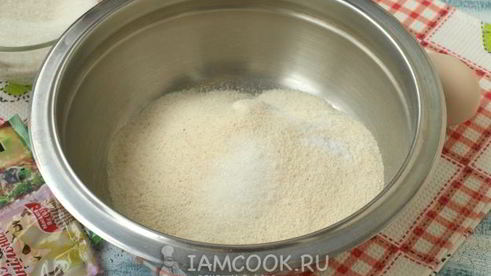 блины на манке дрожжевые