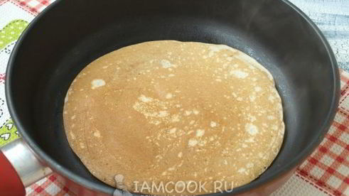 блины на манке дрожжевые